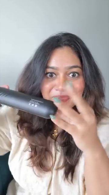 Tash Hair Glide Cordless Hair Straightening Brush | Naturally Straight, Shiny & Frizz-Free Look | 5 Heat Settings, Ceramic Bristles, Portable & Rechargeable Straightener Comb | 1 Year Warranty